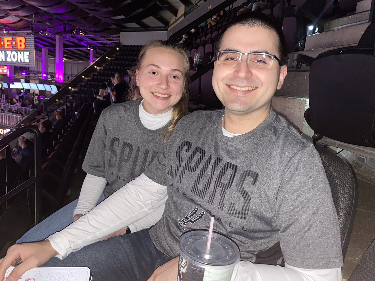 DrTHarrison's tweet image. #gospursgo