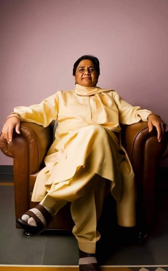 GangadharMasta's tweet photo. #Happy_Birthday_Behenji https://t.co/k9iLEAWS3Q