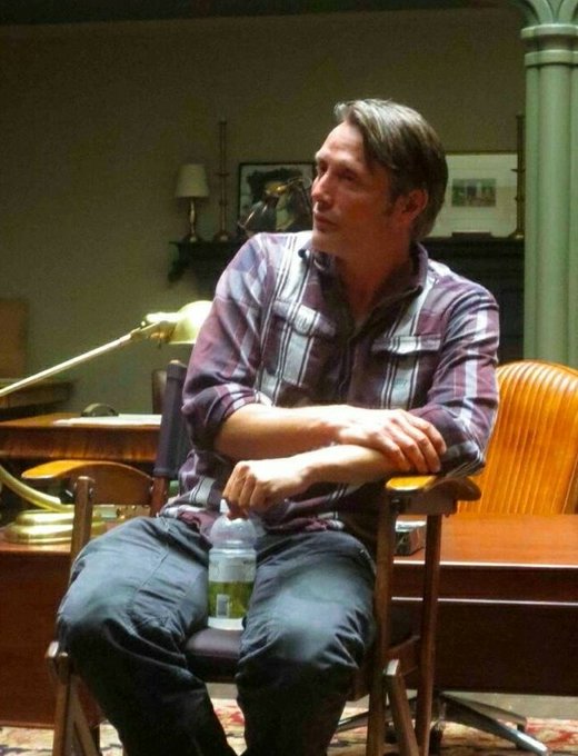 FJHIejTXoAI15P4?format=jpg&name=small