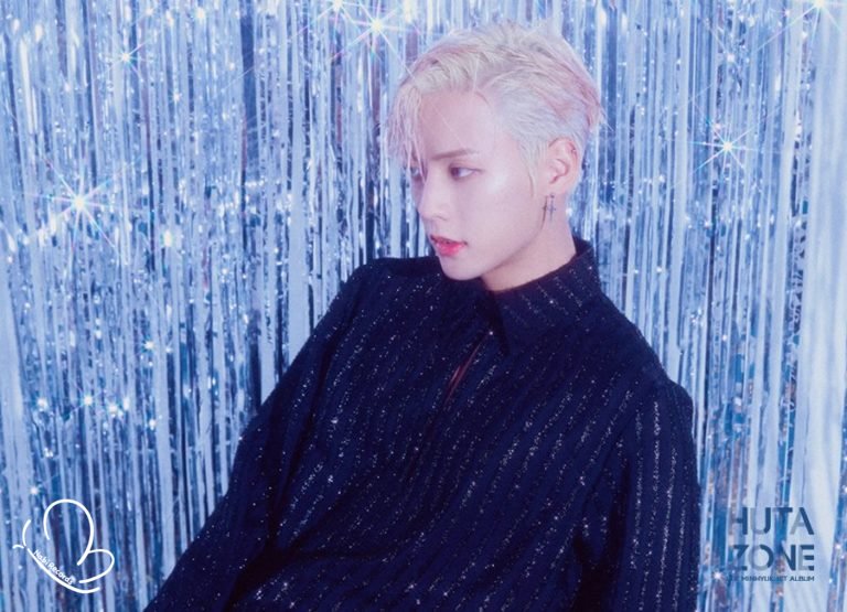 ꒰ 🎸 ꒱  ──  𝐏hoto 𝐂oncept: #.1
#𝐇UTA𝐙ONE is coming. . .

𝐖elcome to ma world, though it's 
a little 𝚂𝚃𝚁𝙰𝙽𝙶𝙴 but ─ [ ҂ ] 𝙷𝙸 : 
introducing 𝚁𝙴𝙳𝙼𝙰𝙽 tour.

𝐌y 𝙷𝙾𝚃  𝐃ebut  is  𝐂oming  𝐔p. . .
2022.01.20 ─ sponsored by 
@𝙽𝙰𝙱𝙸𝚁𝙴𝚁𝙴𝙲𝙾𝚁𝙳𝚂_ ୨ ୧.