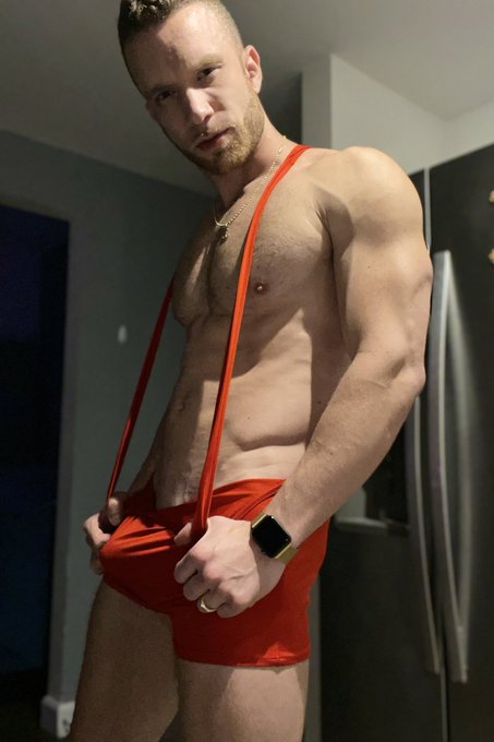 TGIF🤪 https://t.co/7j4ZOF4vfe