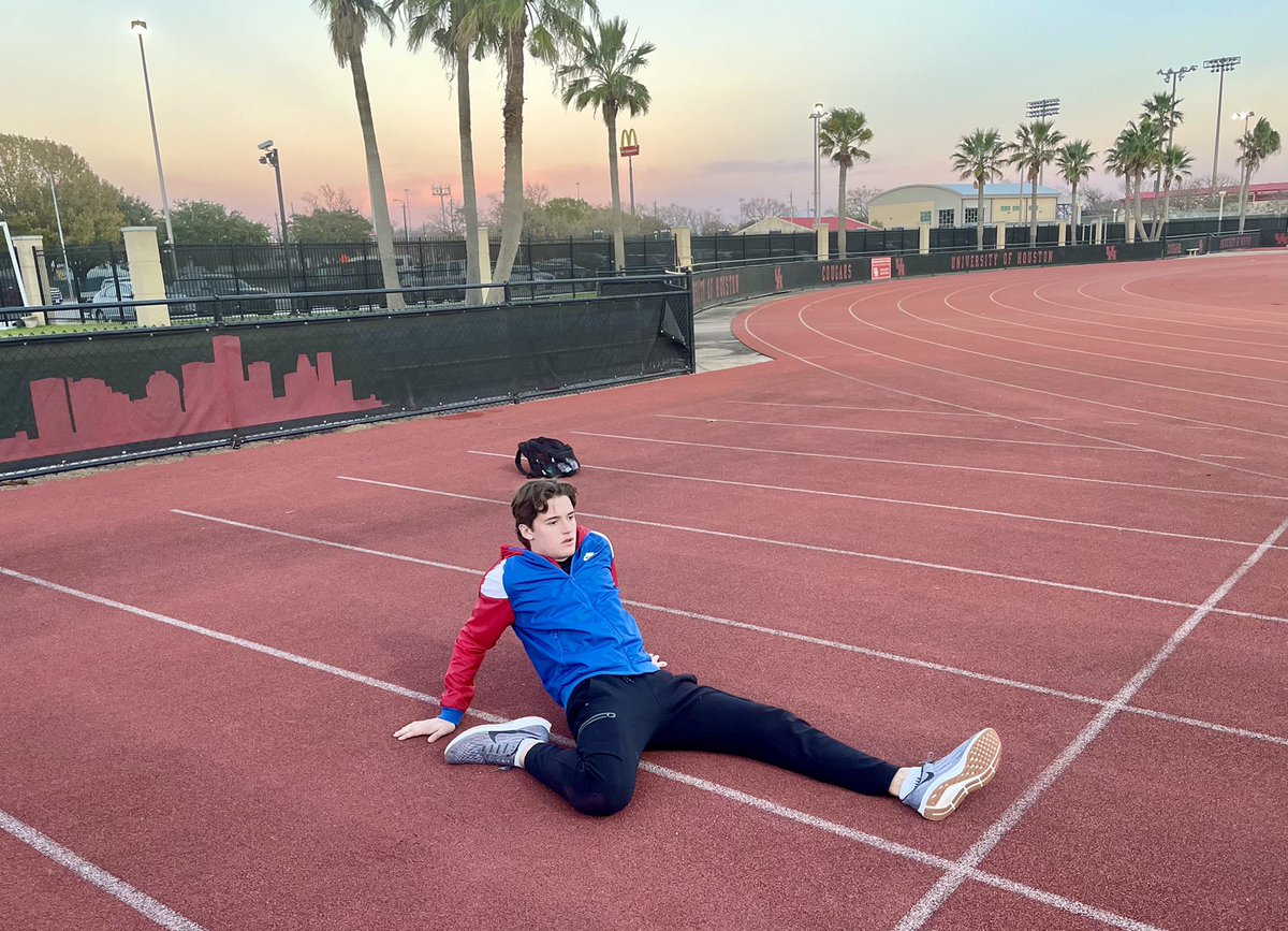 Brock Foster tweet media