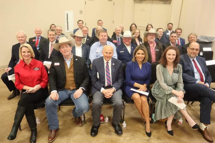 Tipton4Texas's tweet photo. Candidates at last night’s North Shore Republican Women’s #candidateforum #tightsqueeze #scootsid #leadright #texasfamiliesfirst #texasenergyfirst #keeptexasred #tiptonfortexas https://t.co/SDPz0MLDjB