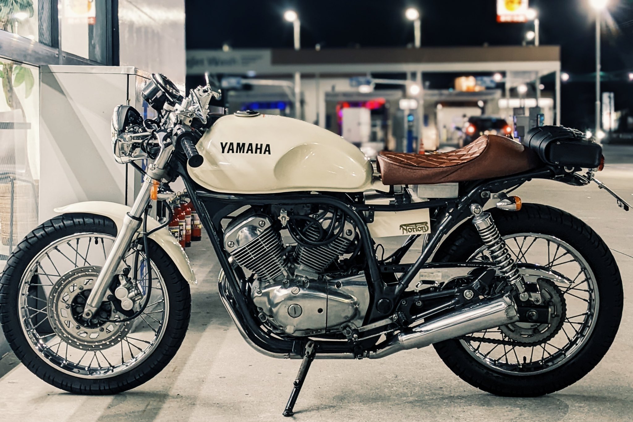 ヤマハ おっしゃる YAMAHA SRV250 ルネッサ 4DN タンク ヤマハ おっしゃる YAMAHA SRV250 ルネッサ 4DN タンク