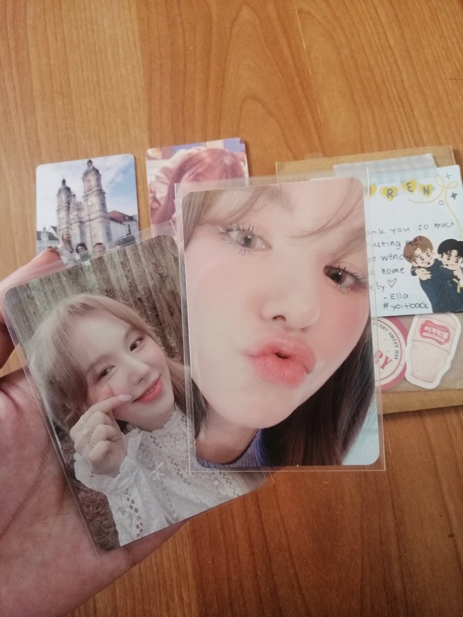 sanchanbasket_'s tweet photo. Thank you so much for bringing wendy home 💙 the transaction was super smooth+ the freebies are v cute ^^ @yoithaul 

#yoitback https://t.co/Y3pWlyccGf