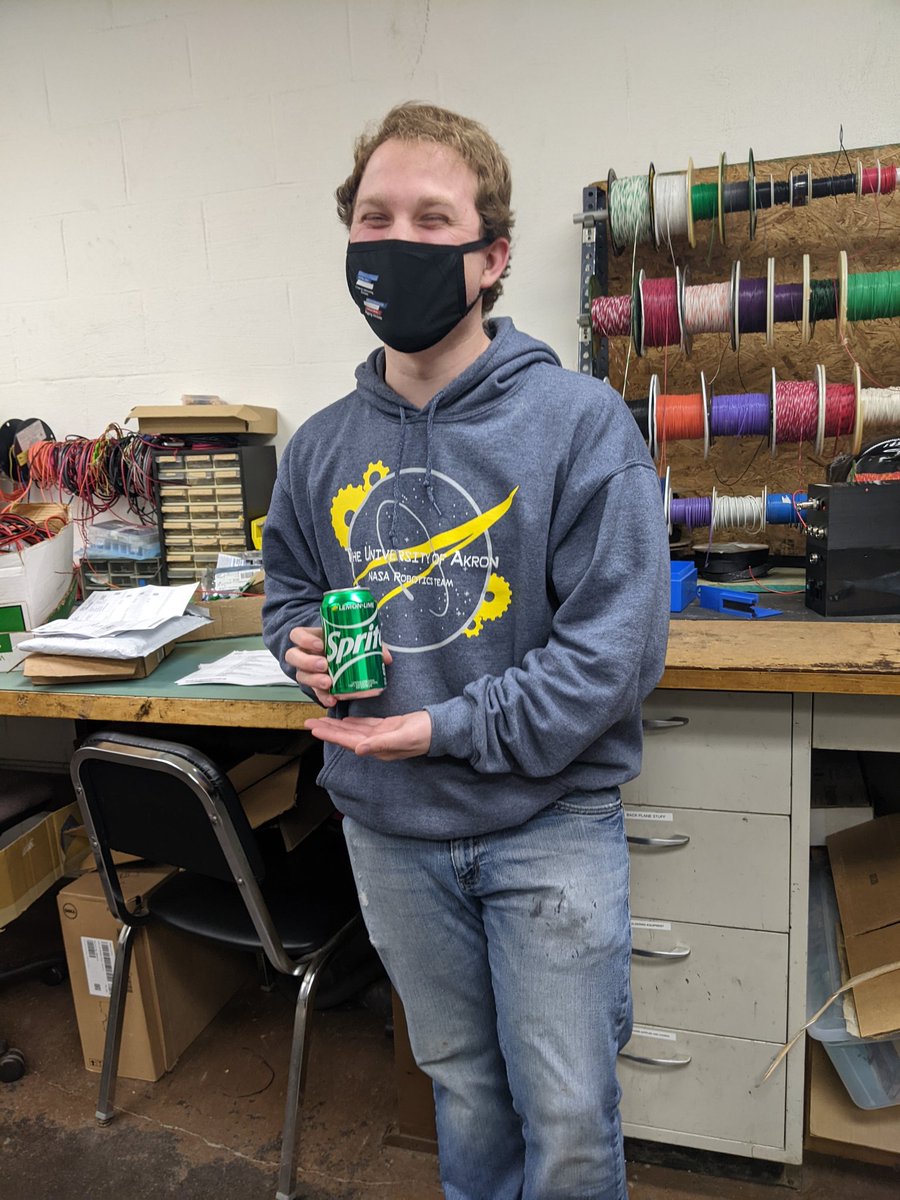 UAkronRobotics's tweet photo. game night was a success! thank you to our members and anyone else who came tonight! we hope to see you all at our meetings this semester! https://t.co/y50RktIqdZ