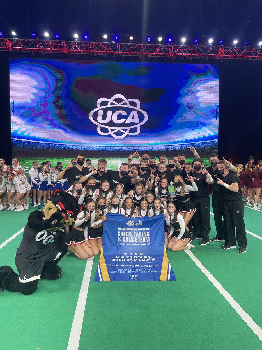 2022 D1A Coed Game Day national Champions..
UNIVERSITY OF CINCINNATI ❤️
#UCAnationals