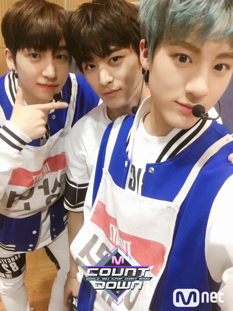 birthday boy!!! #juyeon #eric #juric #tbz #주연 #주릭 #에릭 #더보이즈