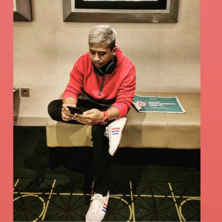 ayo pergi bersamaku > SKUY... on #BIGOLIVE bigo.tv/sid/2106347597…