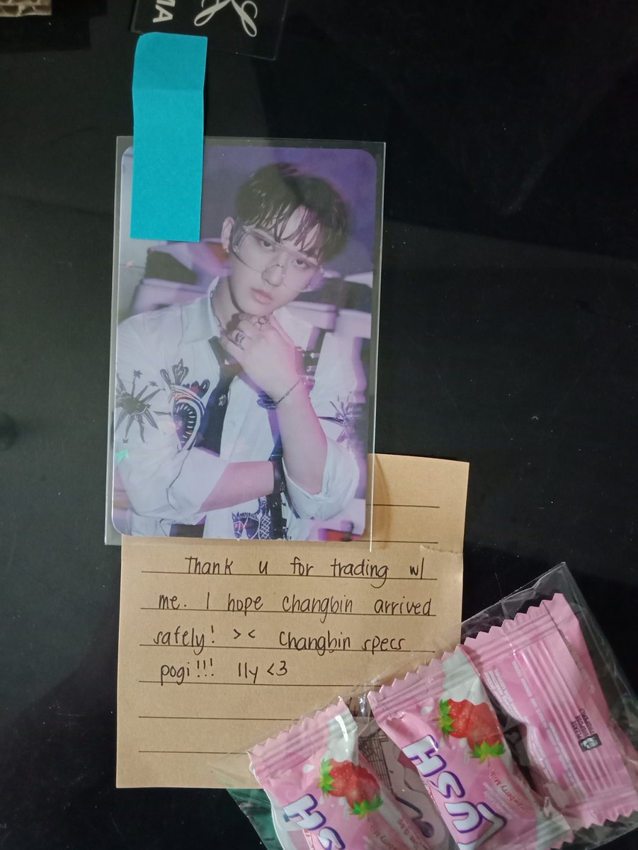hyunjindaeyo's tweet photo. 💌 #leviemail
latest trade for this year from @itskzcart  💖. Thank you at pinauwi mo sa akin cb glitter pc safely ㅠㅠ. More trade and budol to come to us hahaha
#fromitskz https://t.co/eGJwtErftg