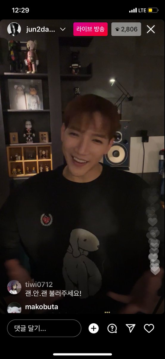 bonz772's tweet photo. [Qreate] [준케이 X 큐리에이트] " DON'T SHOP, ADOPT" Campaign Man to Man | Black
https://t.co/lcbk7mmEze

#jun_k #qreate #준케이 #큐리에이트 https://t.co/YYckYhvX6X