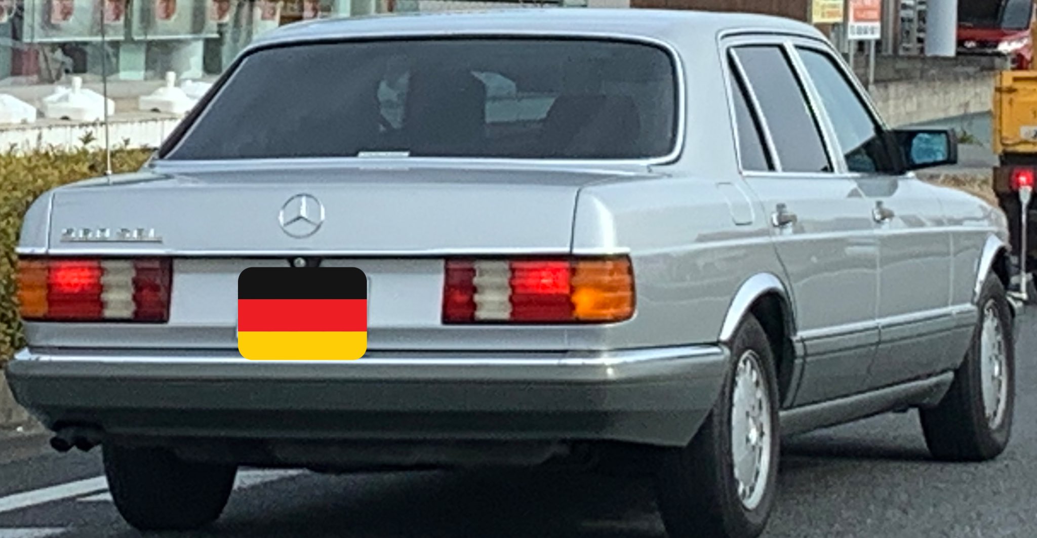 レパード アルティマ ターボ ベンツ 560sel コレは名車です 某t社の有名な大衆車もグレード名を勝手に使用したら怒られたというエピソードもある位有名です T Co 1k1cyx3af4 Twitter