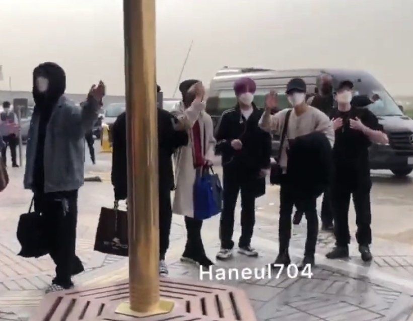 sof_start's tweet image. Верим в то, что следующий концерт развеет страх и смуту

Мы всегда будем поддерживать стэй и ребят💖

Так печально, что такое произошло, но мы можем только поддержать друг друга 🖐🏻

Справимся💕