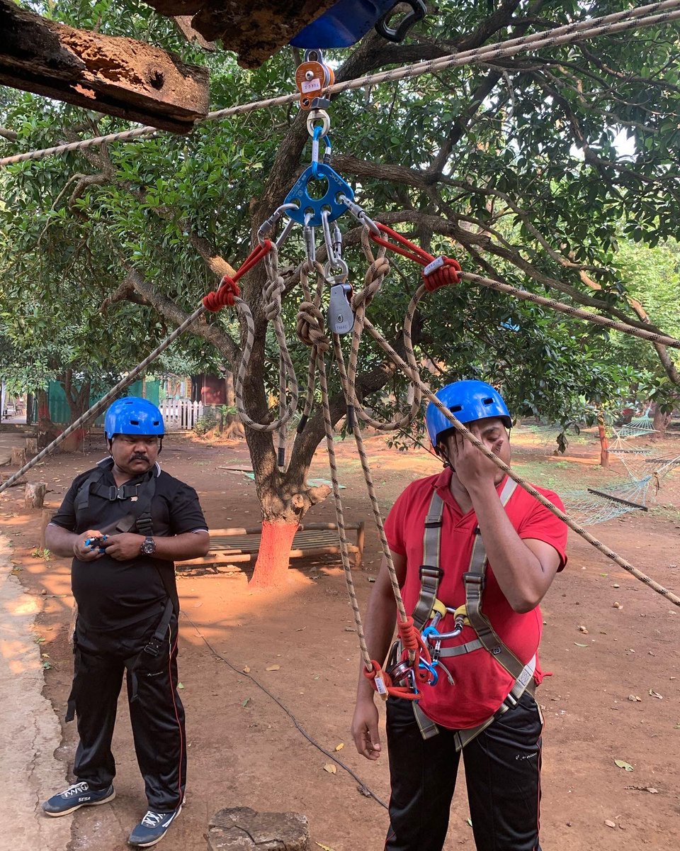 indian_rescue's tweet photo. Learning the #norvegian reeve made easy with splendid equipment from @cmcpro_official @Singing_Rock @Petzl @Decathlon_India #spiderman #roperescue #training https://t.co/F5JLRQ40nn