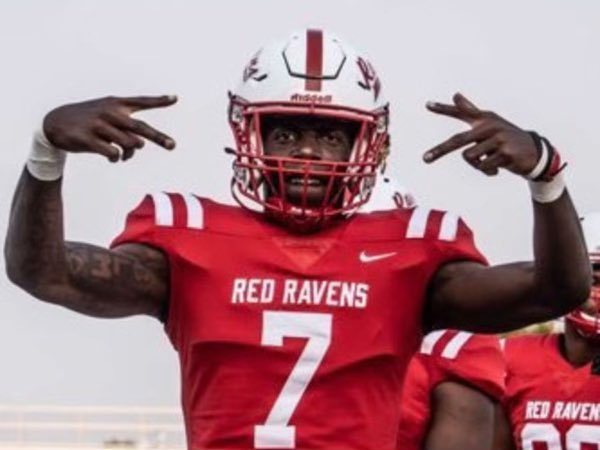 BrownDeantwon's tweet photo. After a great talk with coach @CoachJSand21k I am blessed to recieve an offer from the Red Ravens https://t.co/8BpwYPeAJ6