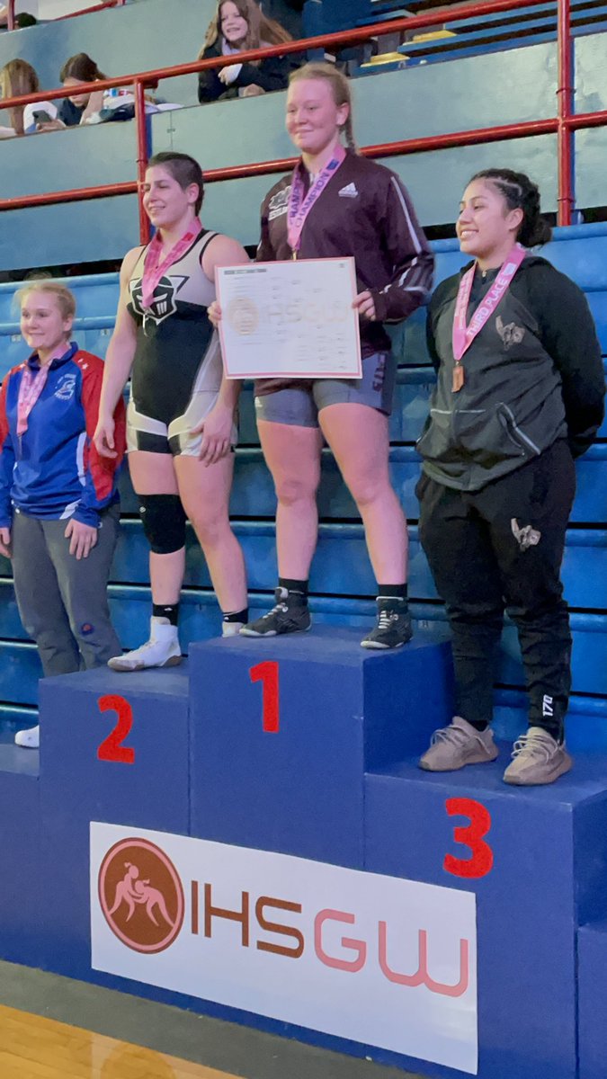 MtVWrestling's tweet photo. BACK 2 BACK STATE TITLES FOR Hannah West! #2Times2Titles #Back2Back https://t.co/SpYLkIkMoX