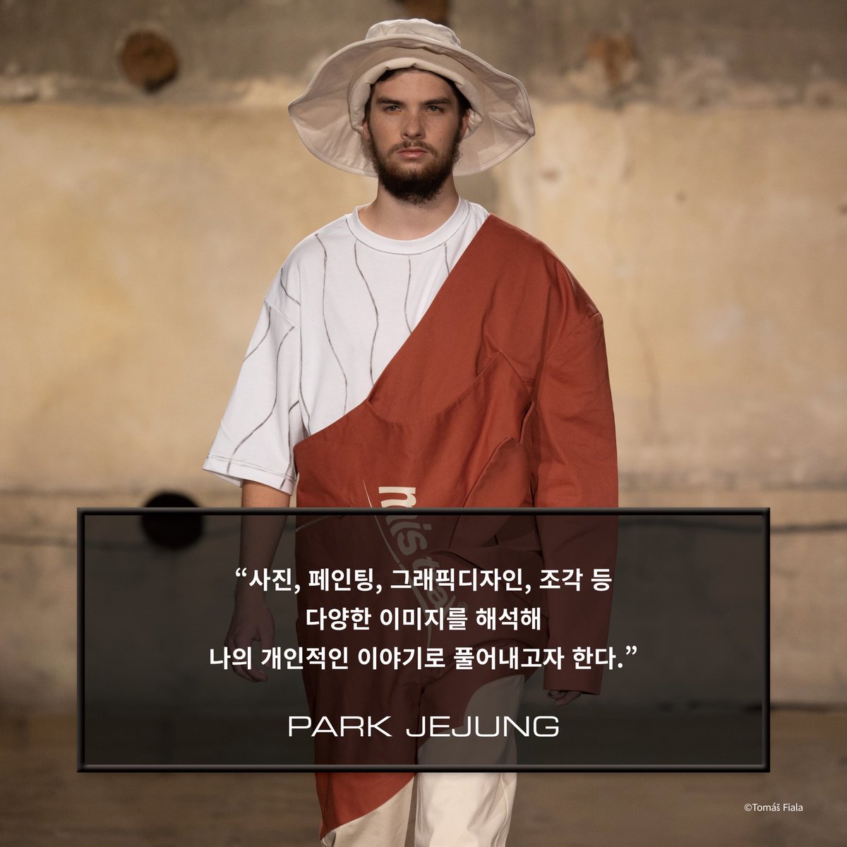 DazedKorea's tweet image. 2022 NEW DESIGNERS

열네 명의 새로운 디자이너, 새로운 디자인.

14 new designers, new designs.

#ParkJejung #디자이너인터뷰 #DesignerInterview

더 많은 화보와 기사는 &amp;lt;데이즈드&amp;gt; 1월호에서 만나볼 수 있습니다.