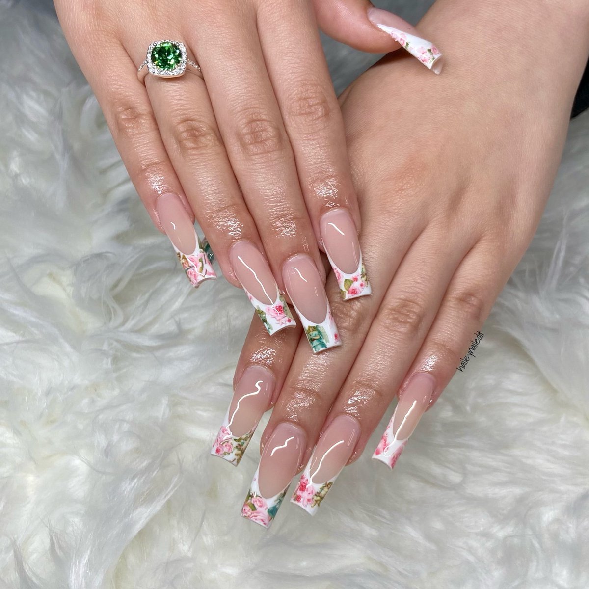 xohaileeyy's tweet photo. so proud of my growthπ #dfwnails https://t.co/pkEOK0sKMU