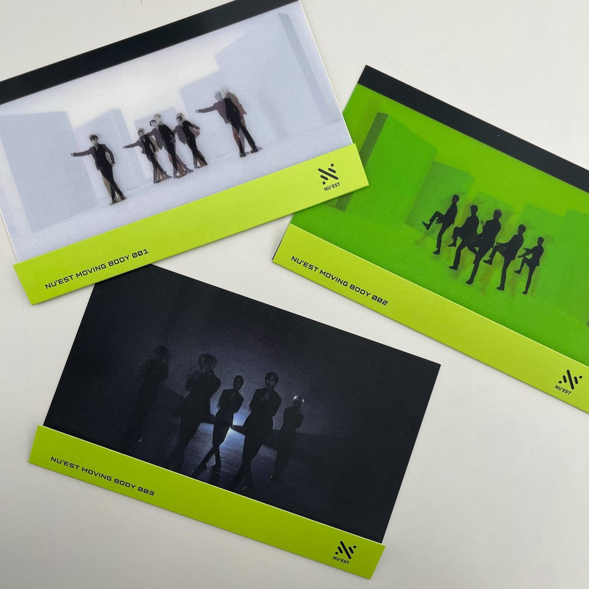 HWANGMINHYUN_TH's tweet photo. [PIC] 220115 #HYBE_INSIGHT🕺🏻🕺🏻
#NUEST  MOVING BODY โปสการ์ดขยับได้ที่ HYBE INSIGHT (ภาพเพิ่มเติม)

#NUEST  #MOVINGBODY #HYBEINSIGHT #มินฮยอน #황민현 #민현 #ฮวังมินฮยอน #뉴이스트  #JR #REN #ARON #BAEKHO #NUEST https://t.co/j7dzckvwzp