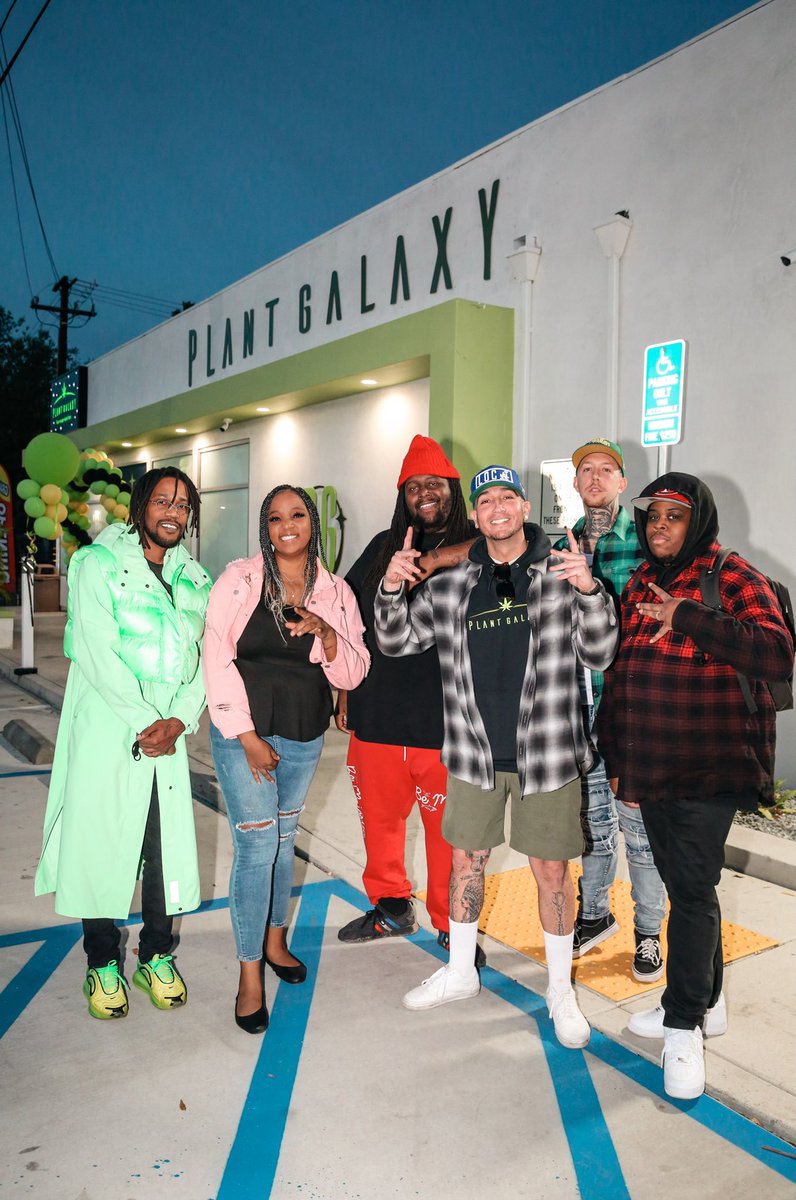 Plantgalaxy_'s tweet photo. Today was incredible! Thank you to everyone who showed up and each performer as well as our team.

Tomorrow, we begin at 12 PM, early arrival is suggested. Mystery bag begins at 3 PM first 50 who spend $50 get a bag w/ $300 value.

Also, someone will win free product for a year‼️ https://t.co/oZq4EeKB1J