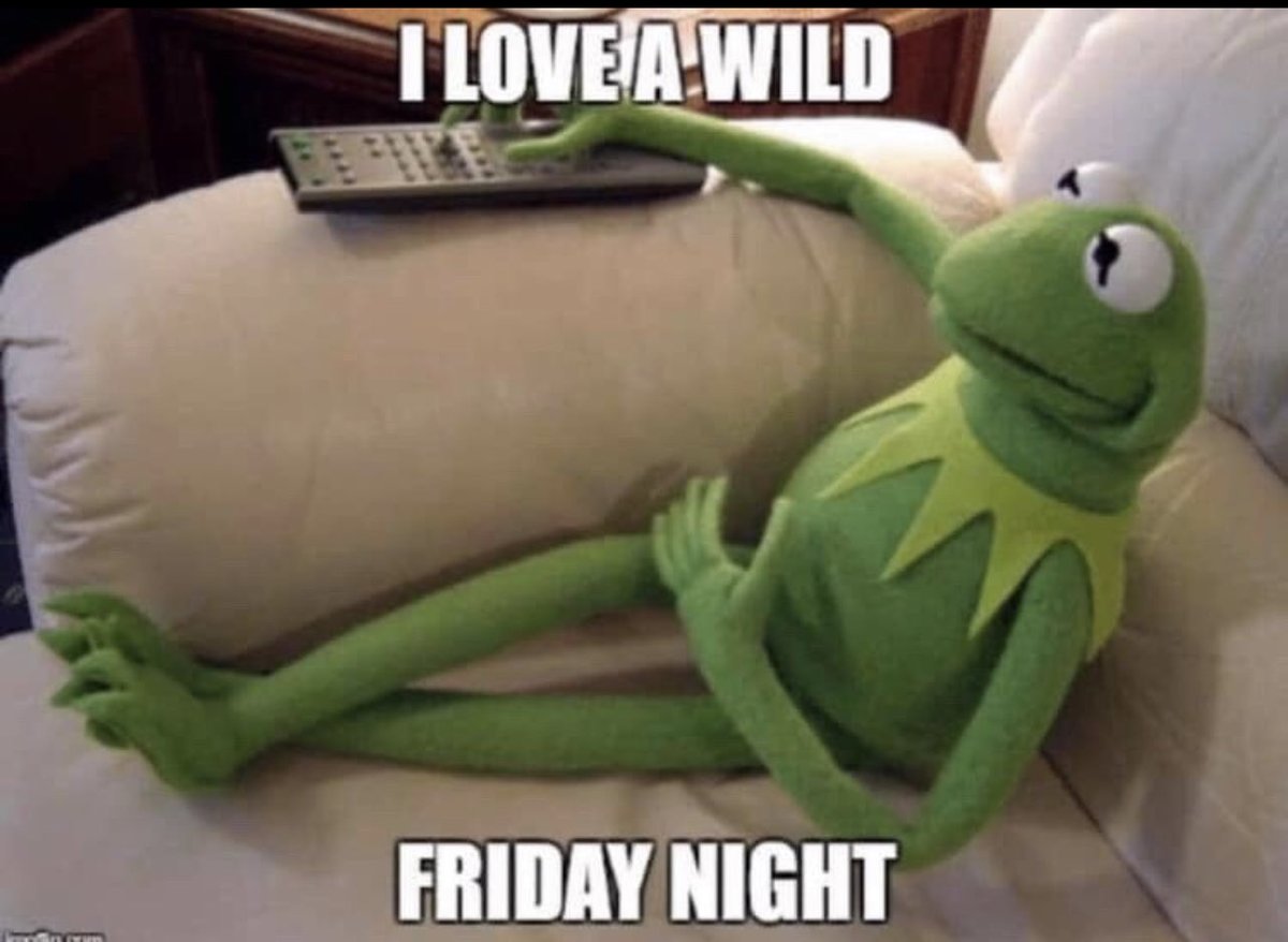 virtualhiker's tweet photo. Being ready for #snow tomorrow.
#friday #tgif https://t.co/l0EB2qhreg