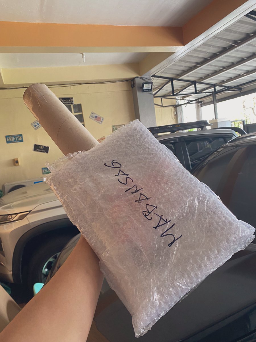 chenchennieeee's tweet photo. Just in time bago magpaka-OFW again. 😂 

Thanks to my Favorite Shop @ubos_yaman Sobrang walang hassle pag dito lagi umoorder. 👏🏻👏🏻👏🏻👏🏻👏🏻 https://t.co/HE7lR9cplx