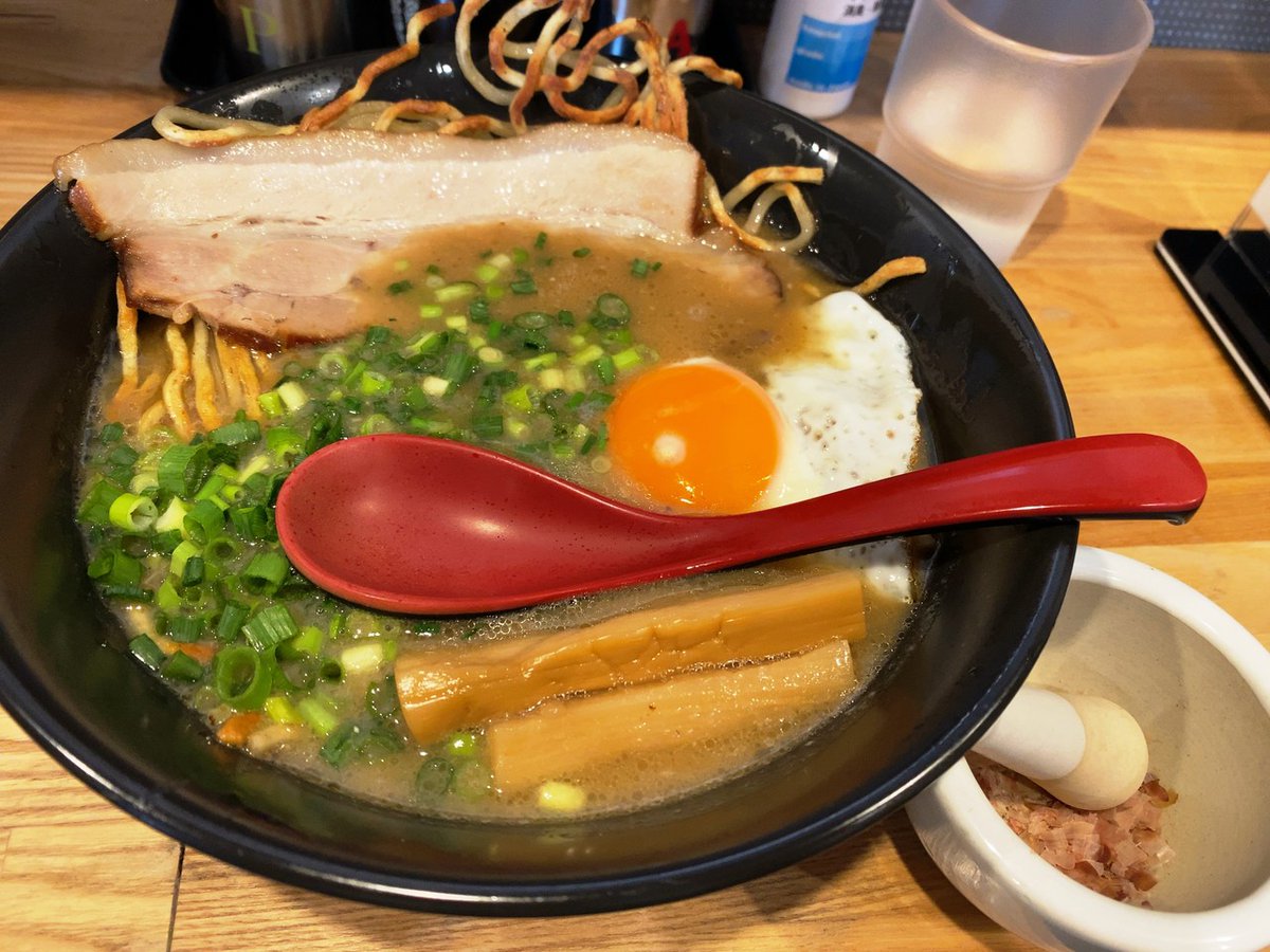 レビューを投稿しました『焼麺 劔 三郷店』ラーメンショップ 椿 … https://t.co/K1EWd1CZLs