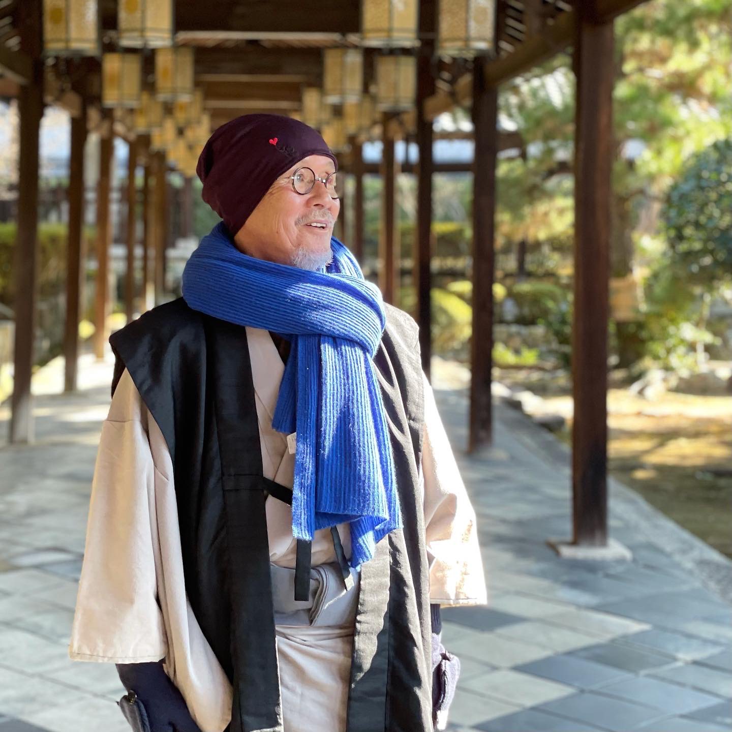 Twitter 上的 池波正太郎原作 武士とその妻 Bs Tbs公式 撮影の空き時間に お寺 を散策する成聞和尚 火野正平 さん 武士とその妻 Bstbs 工藤阿須加 志田未来 時代劇 池波正太郎 T Co Rogdmtxcuu Twitter