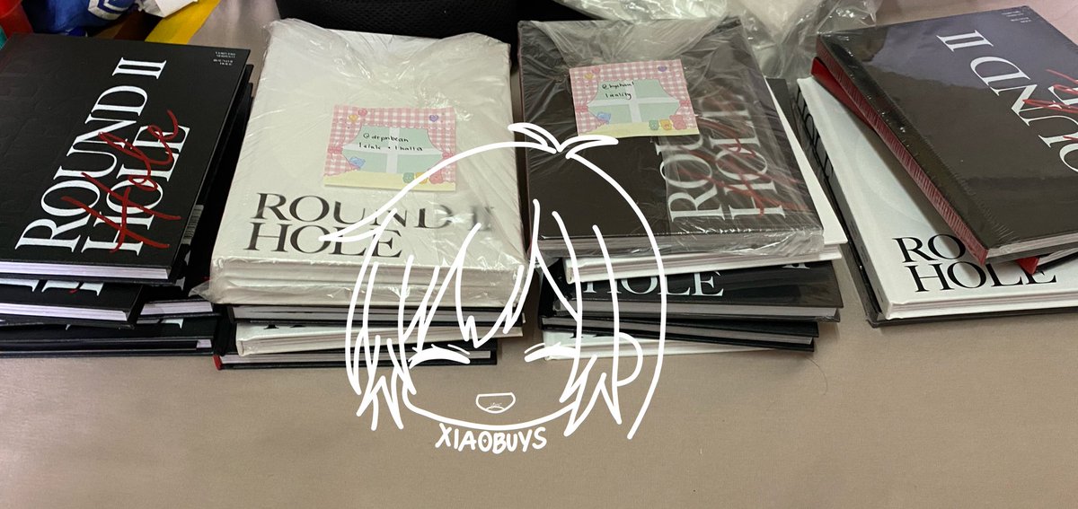 solcoelum's tweet photo. #xiaoupdates ♡ 

�� will pack vrvr albums today
▹ enha tote bag is alr with me https://t.co/ZlWWwN5kcq