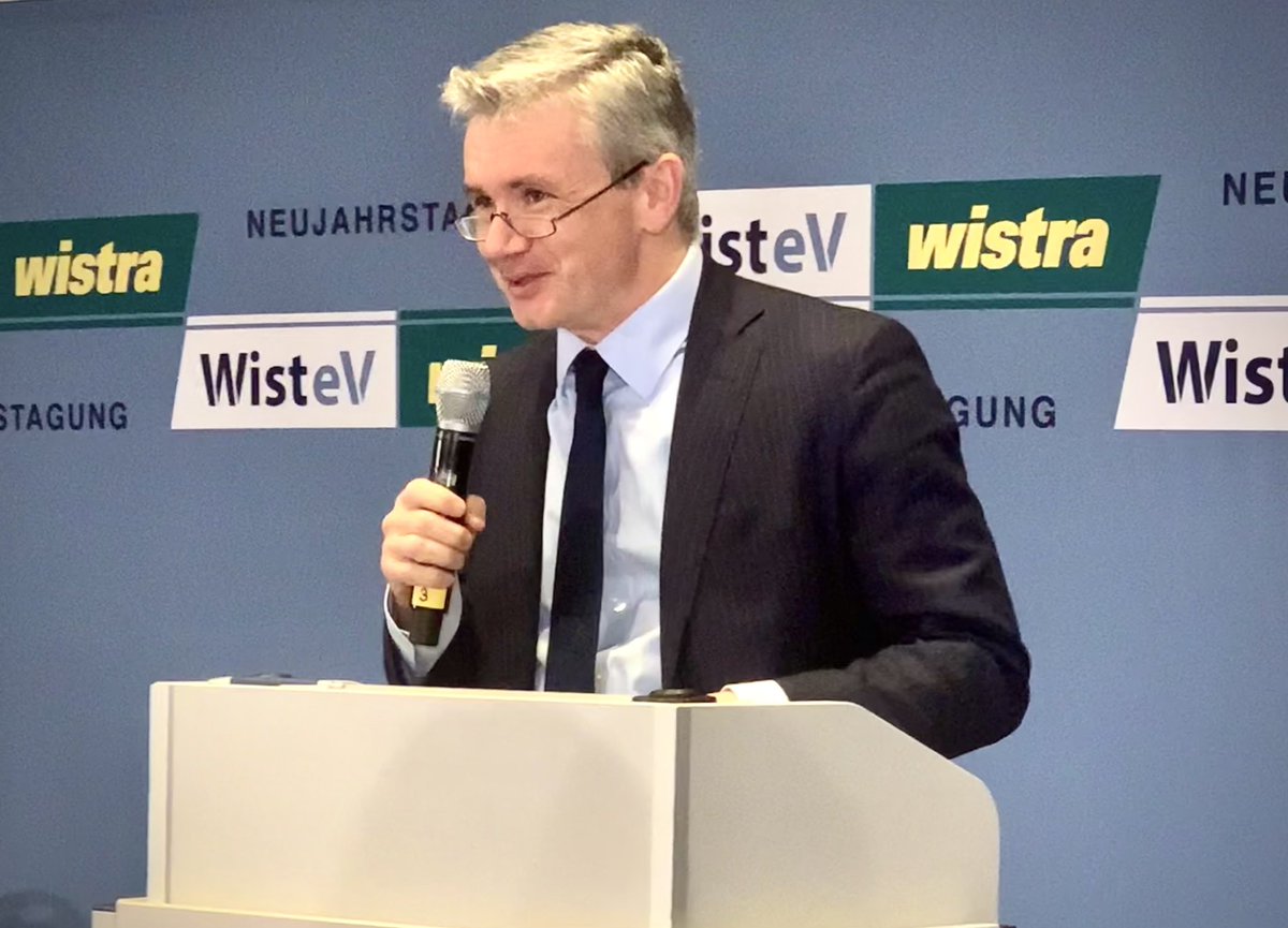 WistevV's tweet photo. Vielen Dank an Alexander Sättele für die gewohnt perfekte Zusammenfassung der Tagungsergebnisse! Vielen Dank allen Vortragenden und Tagungsteilnehmer:innen! Wir freuen uns über eine gelungene Tagung und wünschen allen ein schönes und entspanntes Wochenende! #Wistevnjt22 https://t.co/S29kqt4yX4