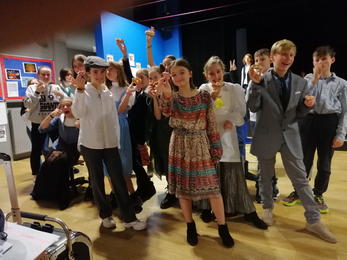 PAatPBIS's tweet photo. @PBISCZ #Kamyk year 7 and 8 Drama students spending their Saturday with donuts and Our Town dress rehearsal.#commitment https://t.co/xeJrfx7HKq