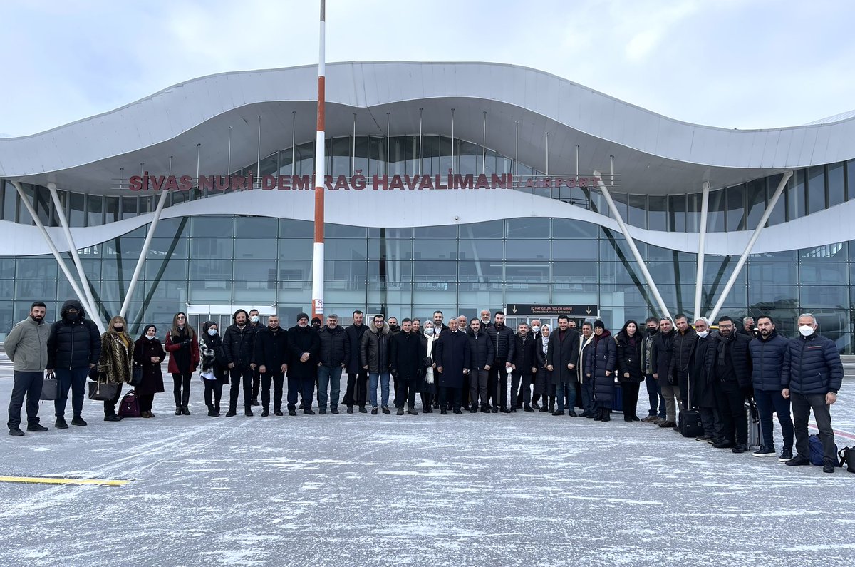 bbismailerdem's tweet photo. Memleketimiz Sivas’tayız.

Ataşehir’de birlikte yol yürüdüğümüz, gece gündüz Ülkemize hizmet için çalışan mesai arkadalarımız davetimiz üzerine misafirimiz oldular.

Kadim medeniyetimiz Selçuklu’nun başkentinde, Milli mücadele şehri ilimizde misafirleri ağırlamak güzel bir duygu. https://t.co/lX5Mi1uIzM