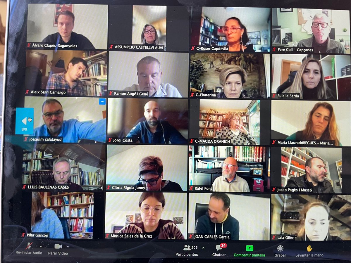 Els lloretencs <a href="/MAntoniaBatlle/">M.Antònia Batlle i Andreu🎗</a> i <a href="/ttcosta4/">Jordi Costa</a> participen al Consell Nacional de <a href="/JuntsXCat/">Junts per Catalunya🎗</a> que avui aprova el reglament final per a les municipals del 2023.

Els dos són membres de l’executiva local i consellers nacionals del partit.