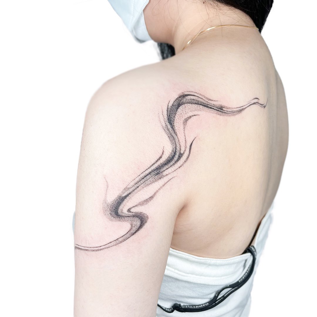 uzotattoo's tweet photo. 🖤Black Flaming flow🔥

#타투 #불꽃타투 #흐름타투 #흑백타투 #어깨타투 #tattoo #flowtattoo #flametattoo #blacktattoo https://t.co/b2mkUAWZwl