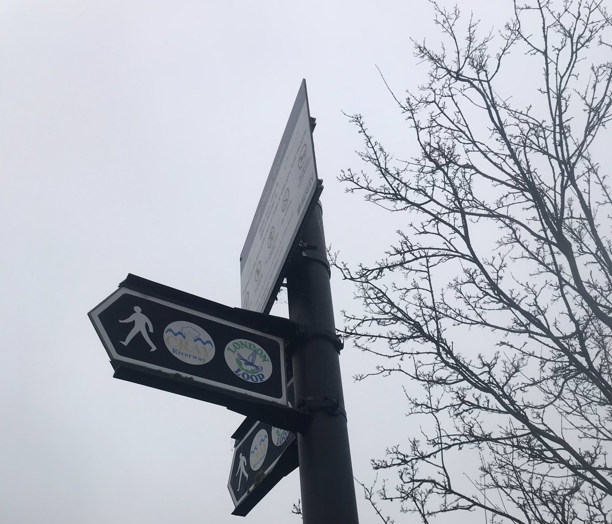 TubbyBats's tweet photo. The #walk is part of the #LondonLoop and #CrayRiver walks. #photo 2/ https://t.co/NpE67dw398