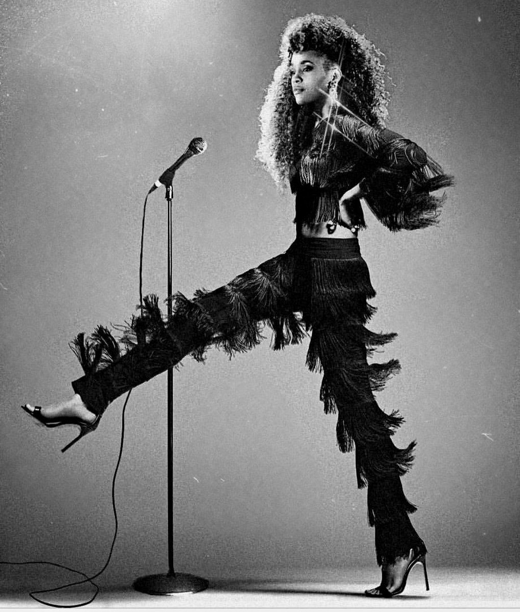 ijayt205's tweet image. Whitney Elizabeth Houston