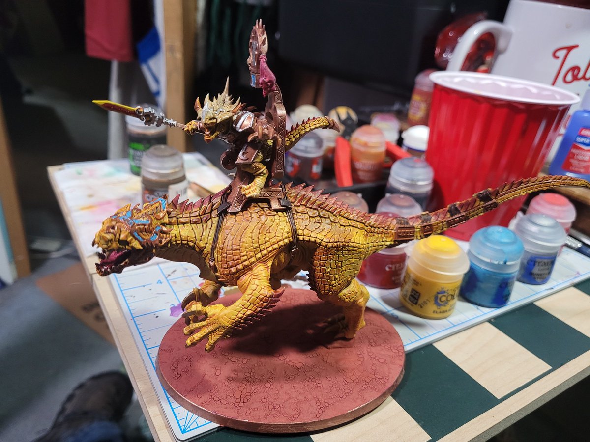 VoiceoverB's tweet image. Well with the wife down with covid I'm left with painting time
#miniaturepainting #warhammerAOS #warhammer #seraphon