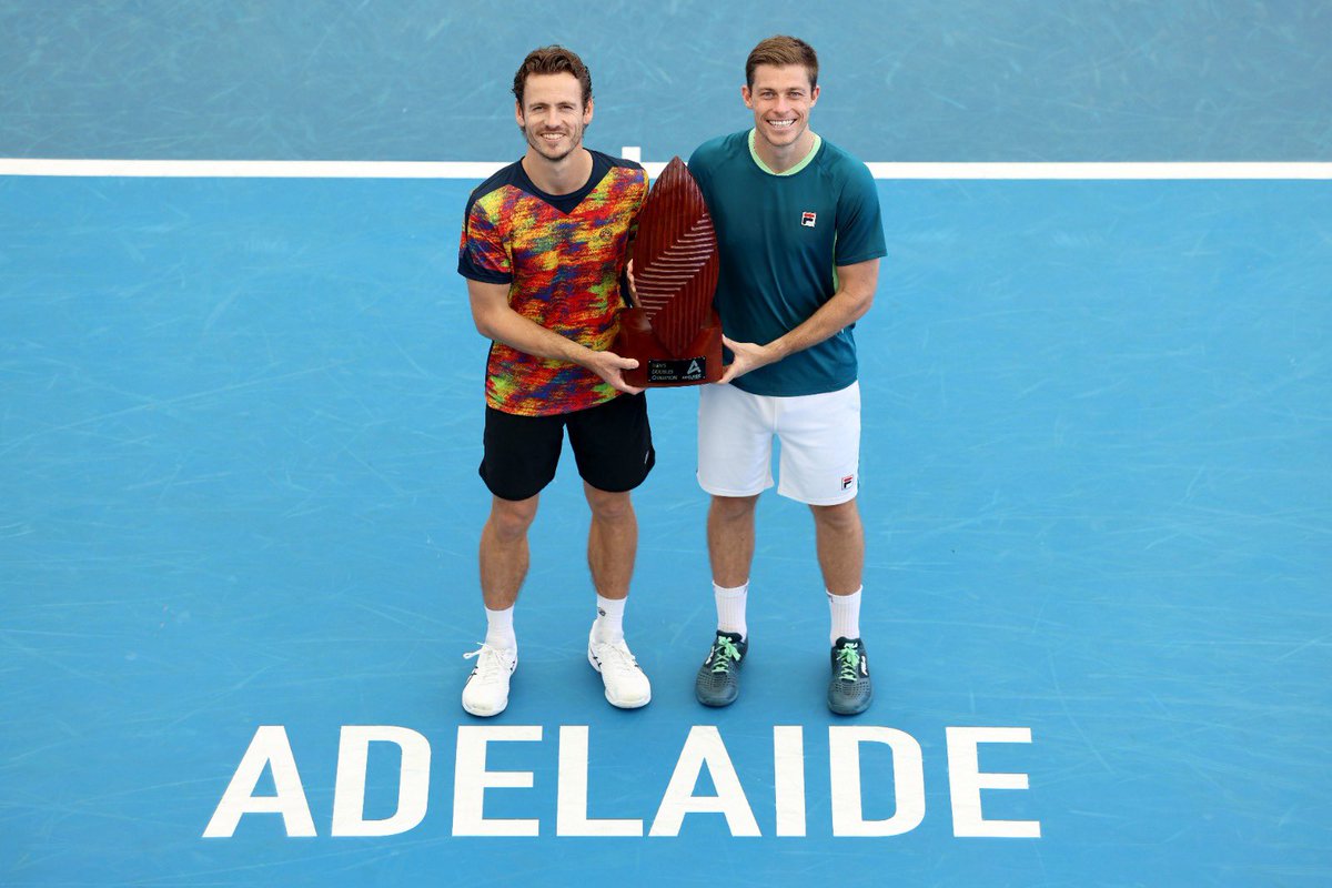 nealskupski's tweet photo. Title 2️⃣ of 2022 🏆 🇬🇧 🇳🇱 https://t.co/huVVsmLlxy