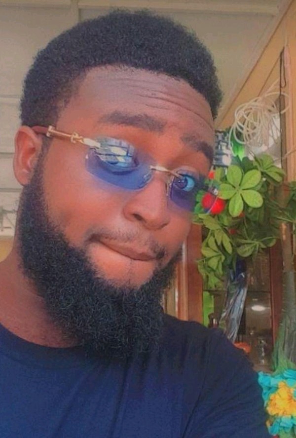 Blackfacesterd's tweet photo. Tout n'est que grace https://t.co/grHAEq7H3f