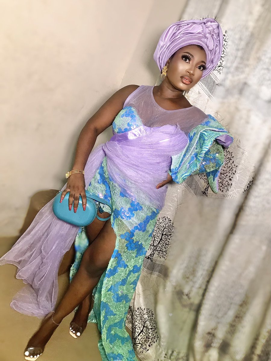 MBimps's tweet image. Saturdays are for what again??🥰🥰