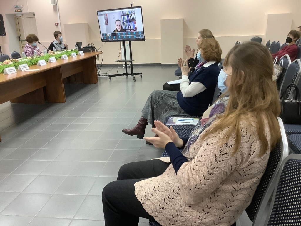 buninefr's tweet photo. 14.01.2022г. Участие в VII Международных Вересаевских литературно-краеведческих чтениях, посвященных 155-летию со дня рождения писателя В.В. Вересаева. https://t.co/fa46H8Rj1R