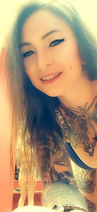 Send Amazon gifts!!!!  Findom paypig https://t.co/NU4W7iLBiC