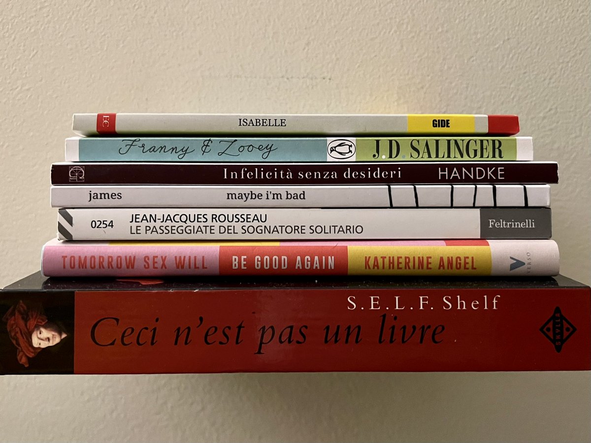 GiaxLevel99's tweet photo. NRL
#AndreGide
#JDSalinger
#PeterHandke
#AmieJames
#JeanJacquesRousseau
#katherineangel

#bettershelfiesthanselfies https://t.co/5ggdAXfkjs