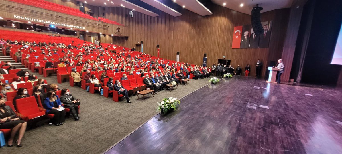 ademcilek's tweet photo. 1. Erken Çocukluk Eğitim Zirvesi başladı. Alana katkı sağlaması ve sıradaki zirveler için örnek olması dileğiyle emeği geçenlere teşekkürler…. https://t.co/QVqAWjlrJB