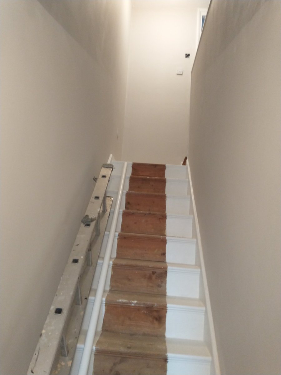 wdrpaint's tweet photo. HSL in Worsely, Manchester. Done from Monday morning to Friday lunchtime. Home to Kent for tea! 5:30pm ♥️👍🙂 @Tikkurila_UK #optiva3 #fbskimmingstone #match #Helmifinefiller 😍 @BenjaminMooreUK #ScuffX @CaparolUK #haftprimer @repaircareuk #resin 4 deep wood repairs to stairs 🙂👍 https://t.co/iJV6nPo4BR