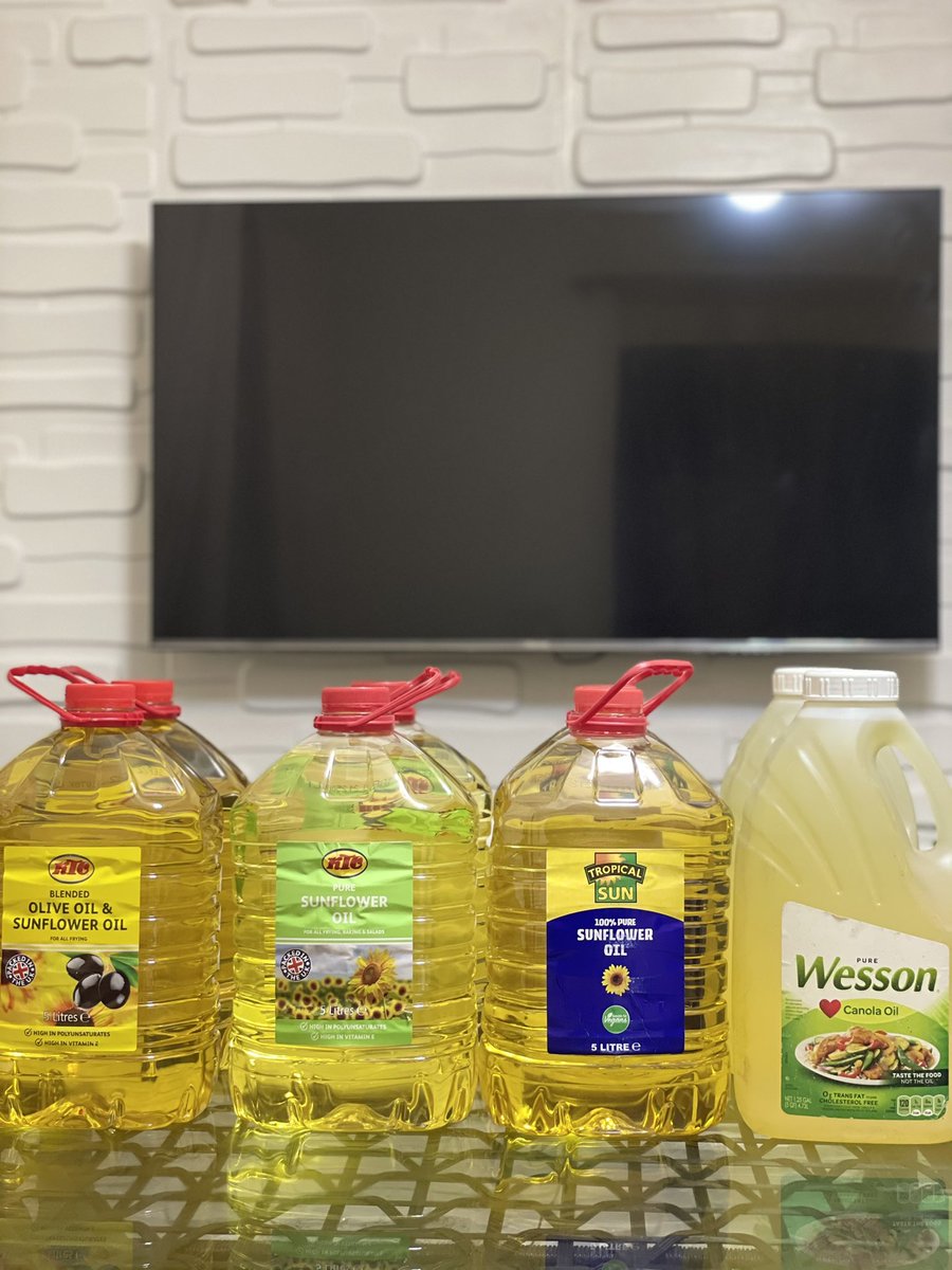 thefancygrocery's tweet photo. Twitter NG
I have 12 cartons of Wesson Canola Oil 4.37L &amp; I would love to sell out. 
1- ₦9,500
2pcs and above at ₦9,000 each 
Other brands of cooking also available. 

Pick up available in Lagos 
We deliver Nationwide 
Please RT https://t.co/9sMvCOufSi
