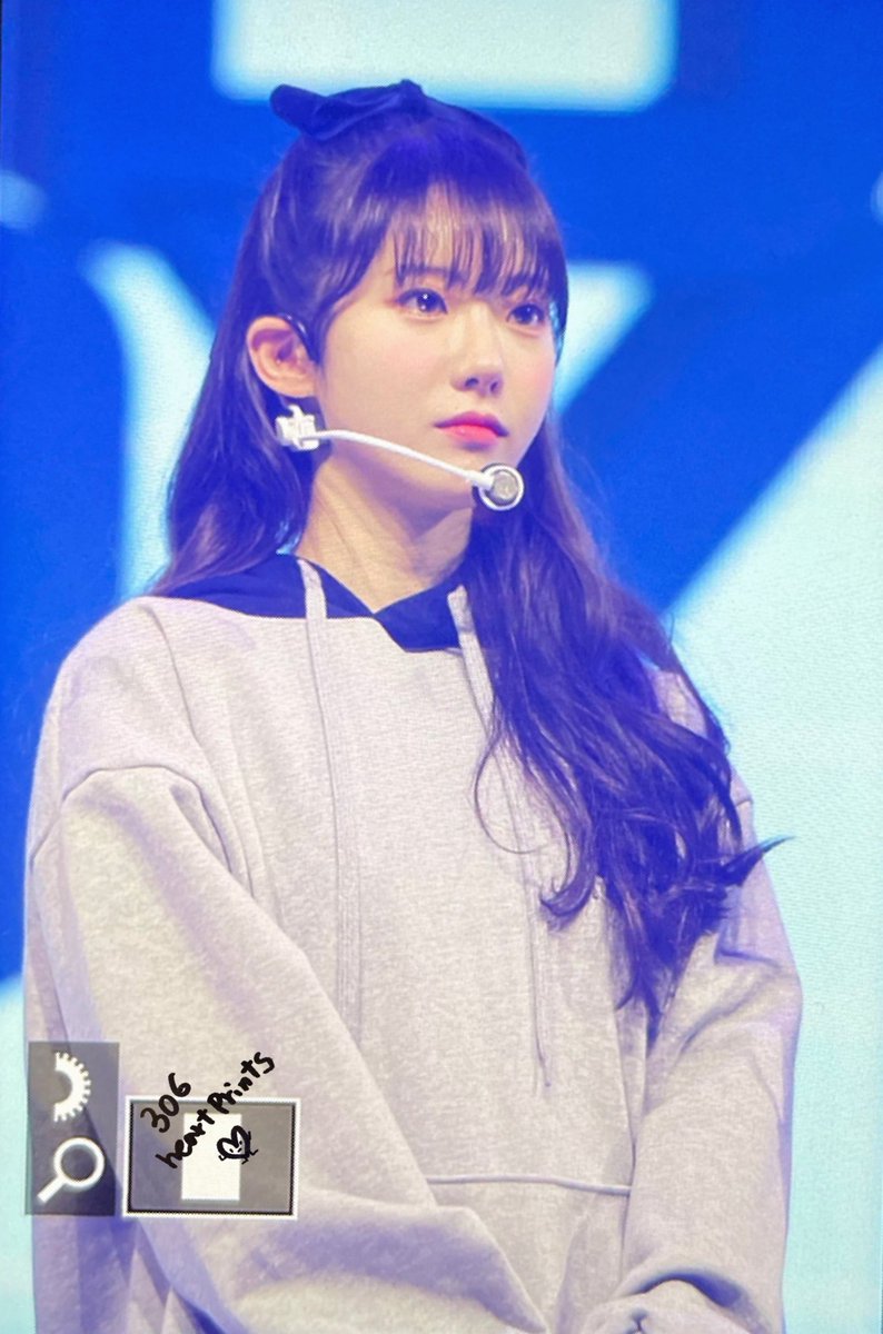 306heartprints's tweet photo. 220115 루다 💙💙💙
#우주소녀 #루다 #WJSN #LUDA https://t.co/Vz8i3RpleJ