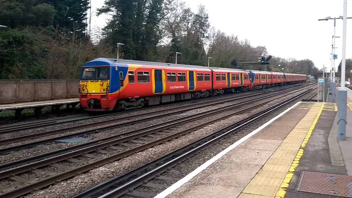 UniversalT_S's tweet image. Farewell to the @SW_Help #class456! I've seen loads of them as shown here! I'll miss the motors on these and the comfort and the extra stock they offered since 2014! You'll be missed!