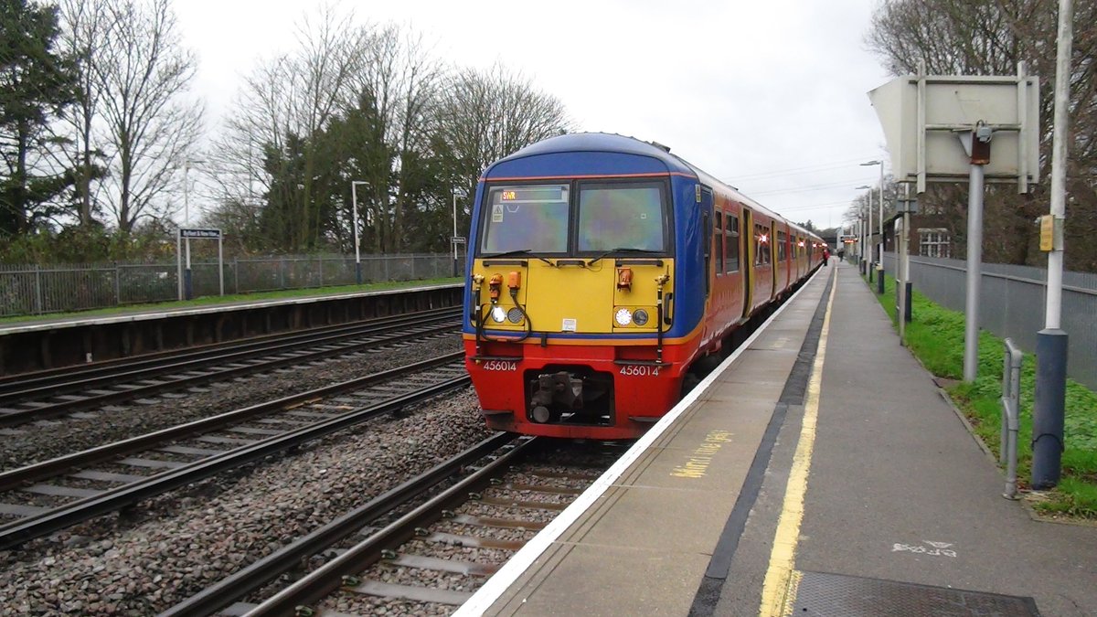 UniversalT_S's tweet image. Farewell to the @SW_Help #class456! I've seen loads of them as shown here! I'll miss the motors on these and the comfort and the extra stock they offered since 2014! You'll be missed!