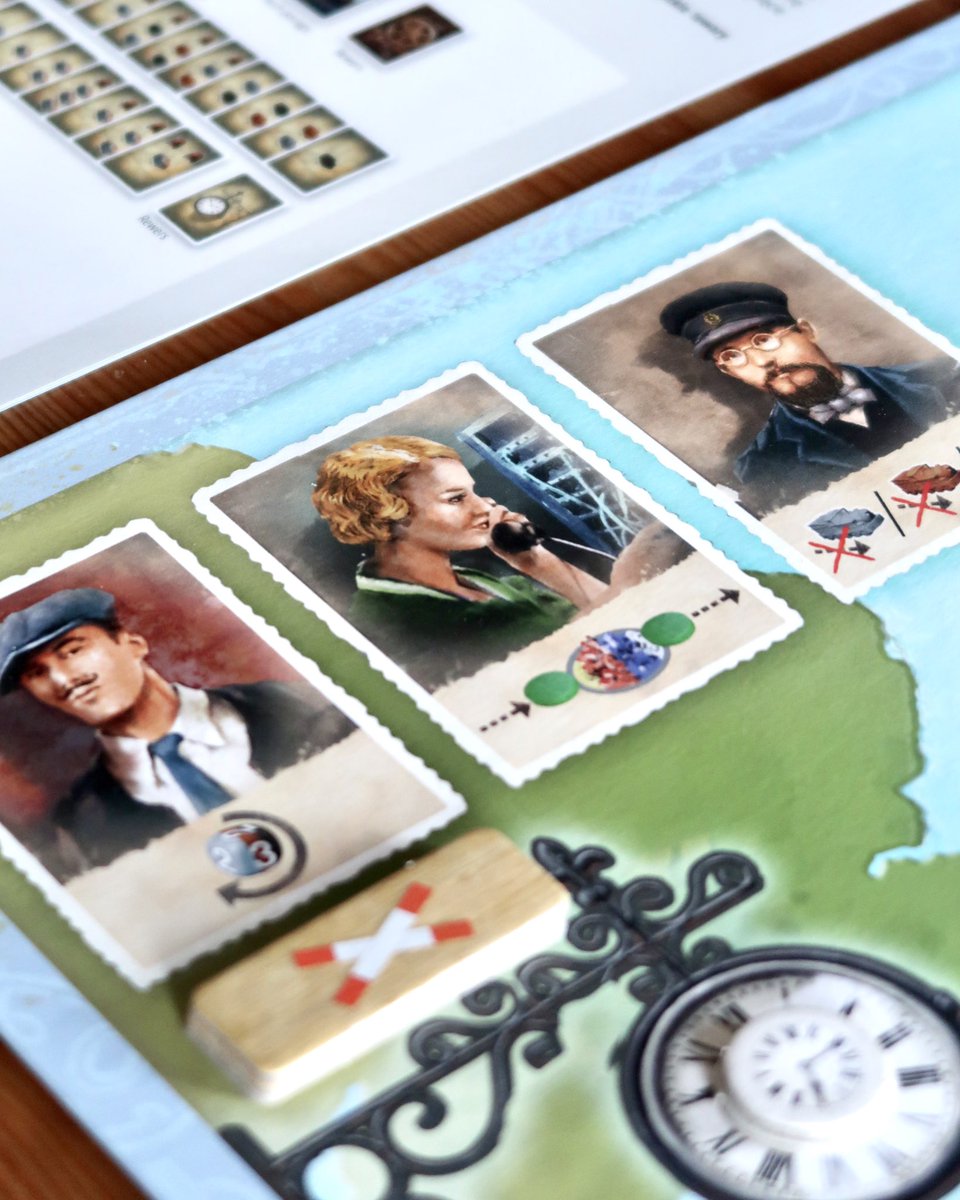 TrybSolo's tweet photo. „Switch &amp; Signal” is a really pleasant puzzle game. Easy rules not easy to win. And it’s cooperative which is not a common thing 🙂
#trybsolo #boardgames #gryplanszowe #switchandsignal @Galakta_Games @KOSMOS_Verlag https://t.co/KsOgmdn5uW